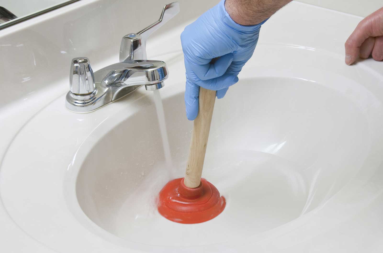 How To Clean A Bathroom Sink Drain