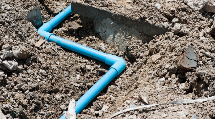 https://www.clearviewplumbing.ca/wp-content/uploads/2023/09/sewer-line-clogged.jpg